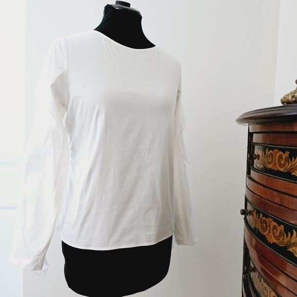 Size 42 Anne Fontaine white ruffled sleeve blouse. - Picture 13 of 13
